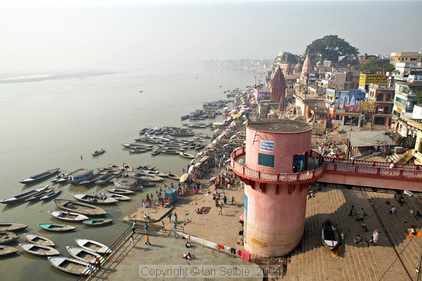 Dashashwamedh Ghat and beyond seen from the top of the Jantar Mantar at Man Mandir Ghat, Varanasi