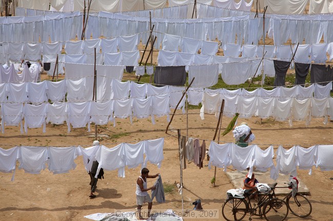 Dhauby wallahs down by the river