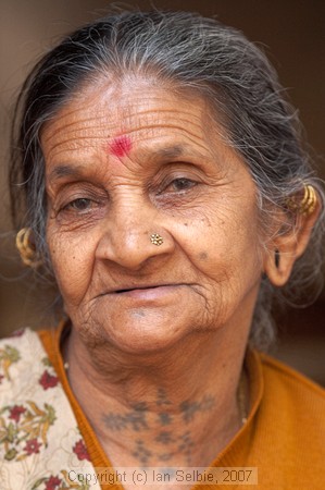 Textile vendor, Janpath, Delhi