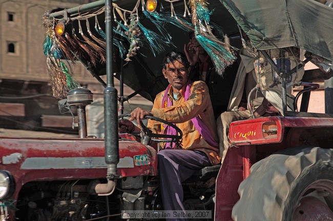 Tractor on Jaipur to Agra highway