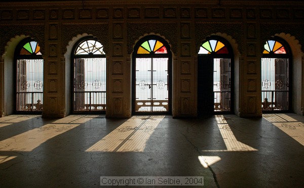 The empty hall at the 'Jantar Mantar' looks out over the Ganges
