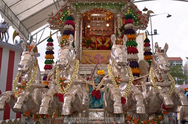 Moving the deities from the previous location in the golden and silver chariots