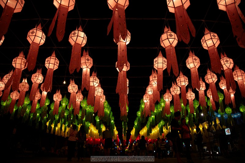 Loi Krathong (Floating Lantern) Festival, Chiangmai, Thailand