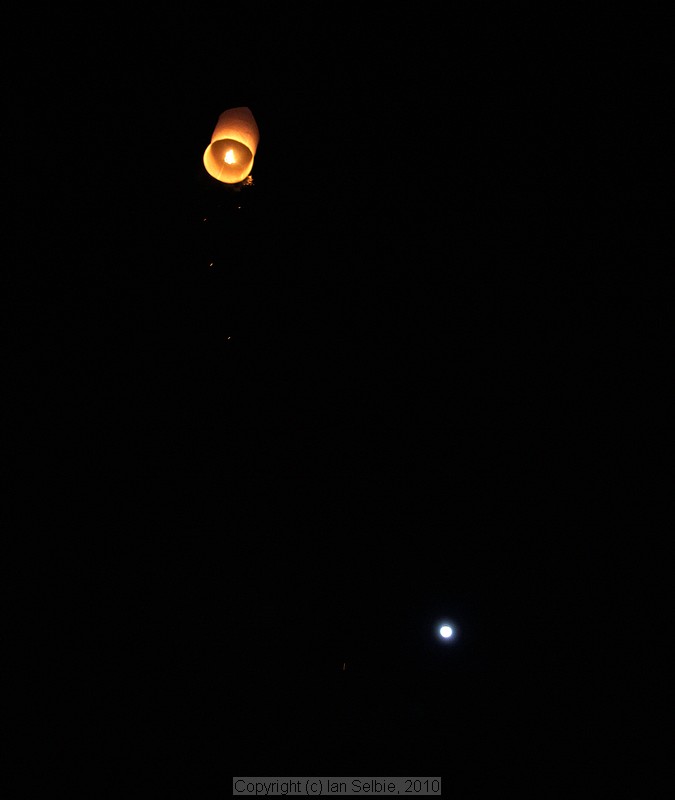 Loi Krathong (Floating Lantern) Festival, Chiangmai, Thailand