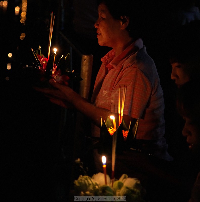 Loi Krathong (Floating Lantern) Festival, Chiangmai, Thailand