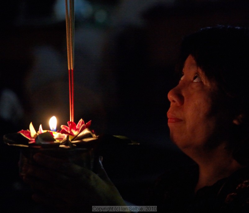 Loi Krathong (Floating Lantern) Festival, Chiangmai, Thailand