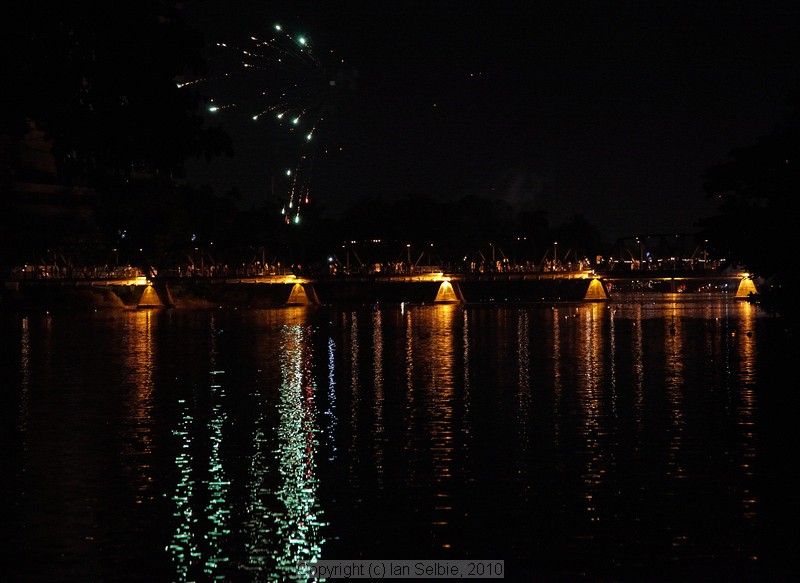 Loi Krathong (Floating Lantern) Festival, Chiangmai, Thailand