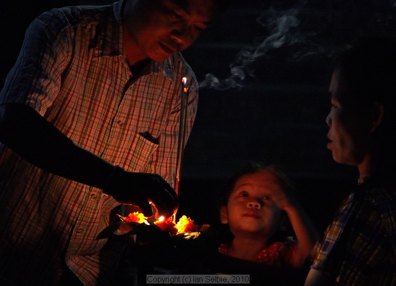 Loi Krathong (Floating Lantern) Festival, Chiangmai, Thailand