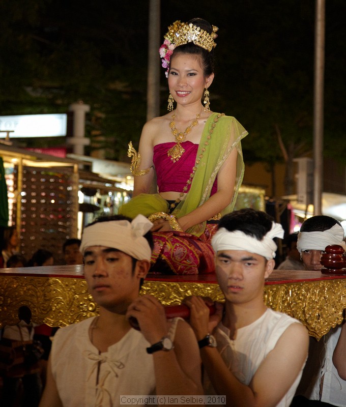 Loi Krathong (Floating Lantern) Festival, Chiangmai, Thailand