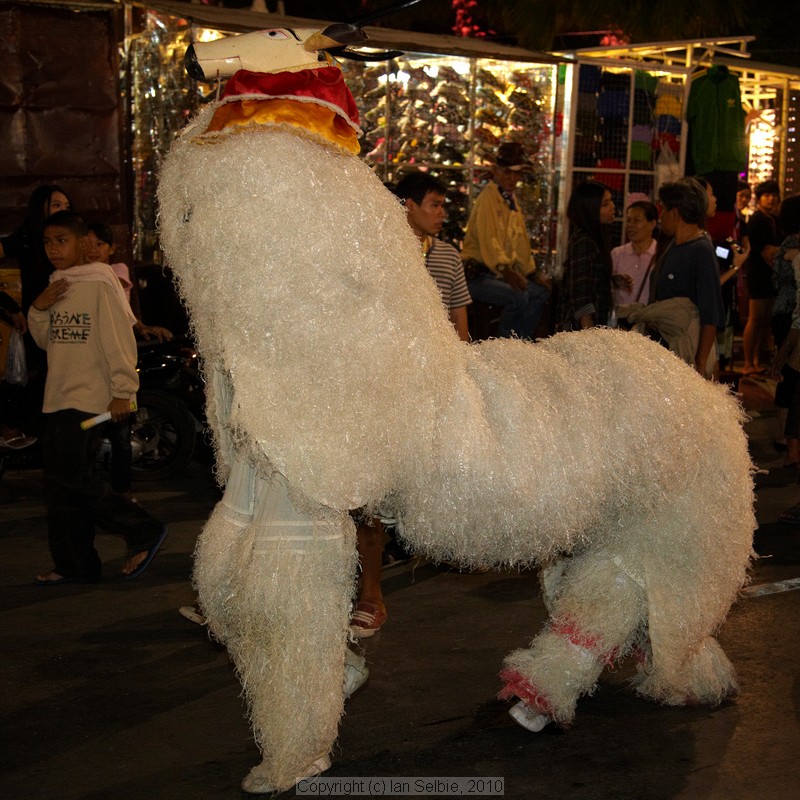 Loi Krathong (Floating Lantern) Festival, Chiangmai, Thailand