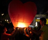 Loi Krathong (Floating Lantern) Festival, Chiangmai, Thailand