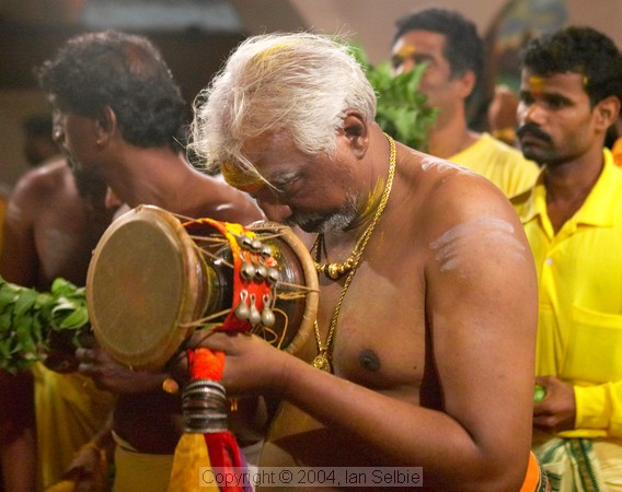 Thimithi (fire walking) ceremony, Singapore 2003