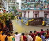 Thimithi (fire walking) ceremony, Singapore 2003