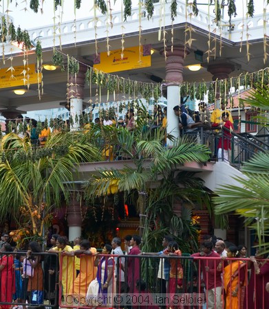 Thimithi (fire walking) ceremony, Singapore 2003